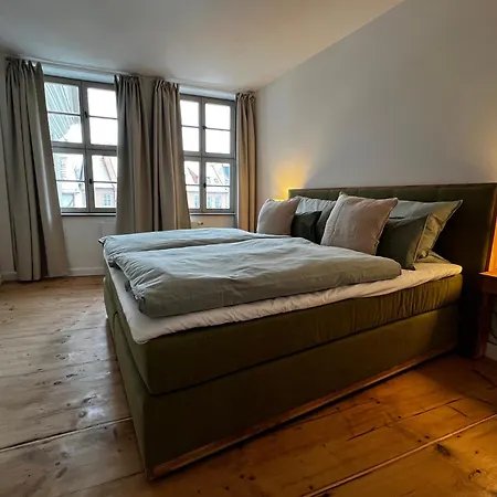 Apartment Ferienresidenzen Marktplatz - Exklusive Mit Fahrstuhl Quedlinburg